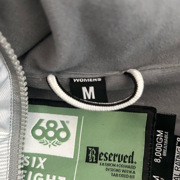 COPY - 686 womens medium high end winter jacket - Picture 10 of 14